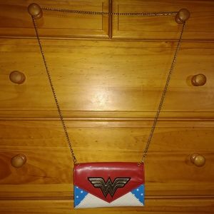 Wonder woman cross body purse